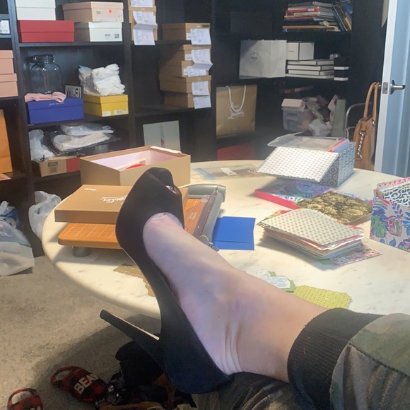 CHRISTIAN LOUBOUTIN Very Privè heels - Picture 13 of 13